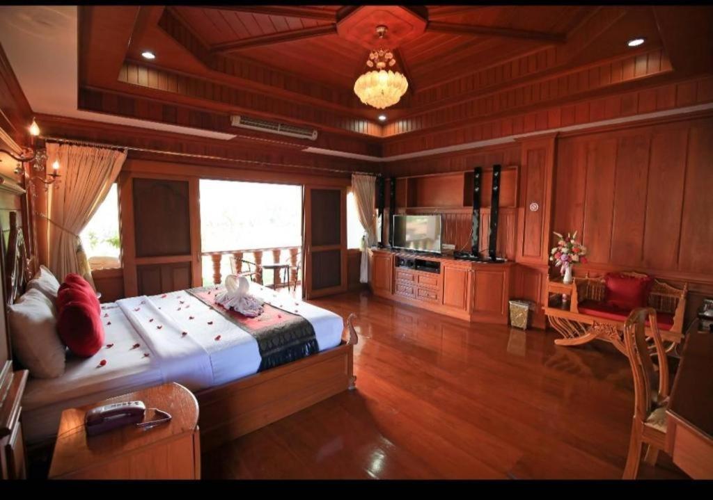 Ngamta Hotel Mae Hong Son Eksteriør billede